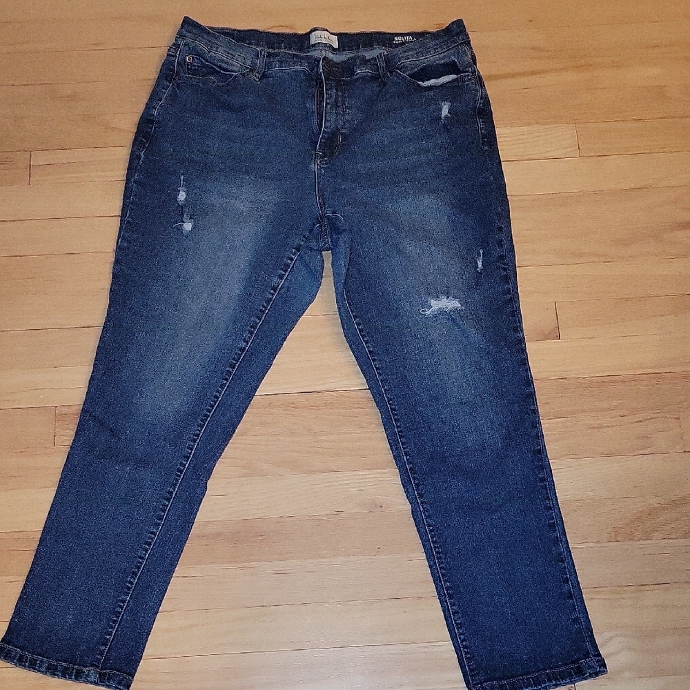 Nicole Miller Jeans Woman's 16  Blue Straight Leg  Distressed‎ Grunge